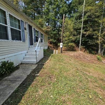 Mobile Home at 20 Evergreen Dr Burgettstown, PA 15021