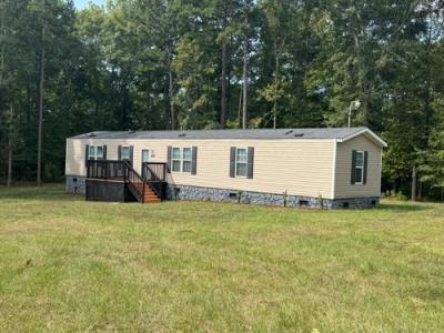 Mobile Home at 4001 Lesslie Hwy Catawba, SC 29704