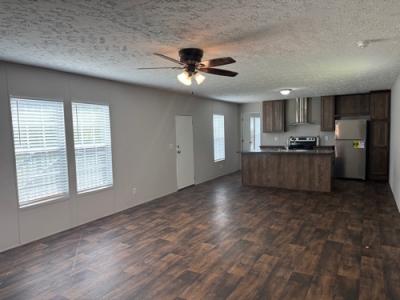 Photo 2 of 15 of home located at 4001 Lesslie Hwy Catawba, SC 29704