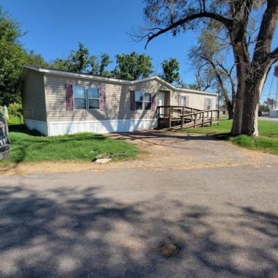 Mobile Home at 301 N 3rd St Mountain View, OK 73062