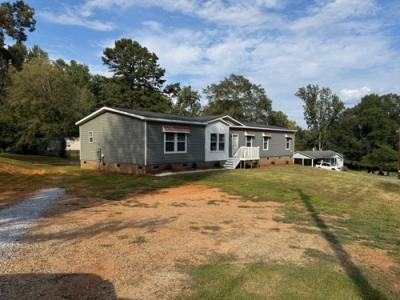Mobile Home at 451 Emma Cudd Rd Spartanburg, SC 29302