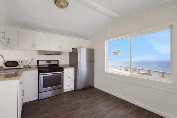 1985 American Manufactured Home