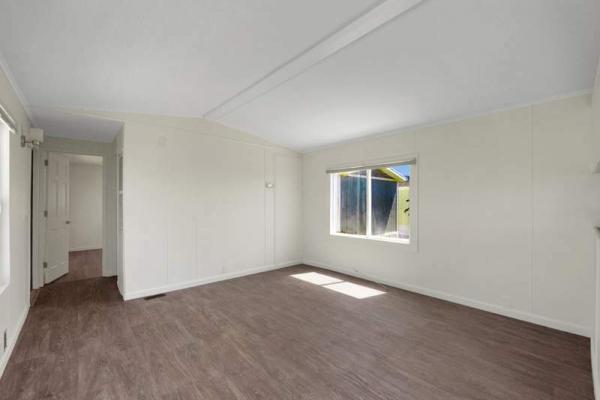 1985 American Manufactured Home