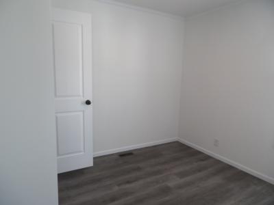 Photo 4 of 8 of home located at 60 Southbrook Grand Rapids, MI 49548