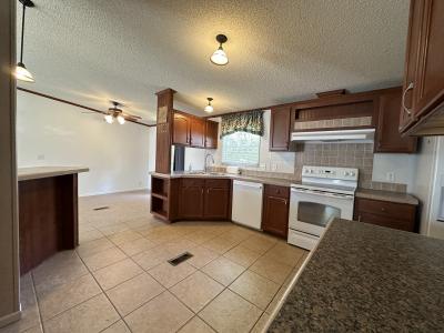 Photo 5 of 9 of home located at 1649 Elk Drive Georgetown, TX 78626