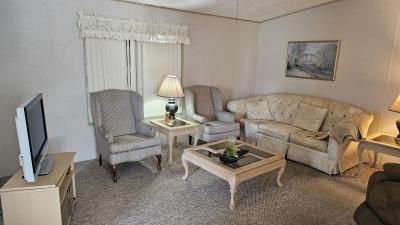 Photo 4 of 21 of home located at 7001 W Rushport Lane Homosassa, FL 34446