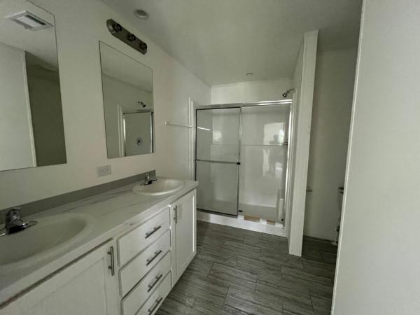 2025 Champion - Lake City Gulfport Mobile Home