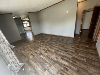 Photo 3 of 23 of home located at 1921 Aspen St Newport, MI 48166