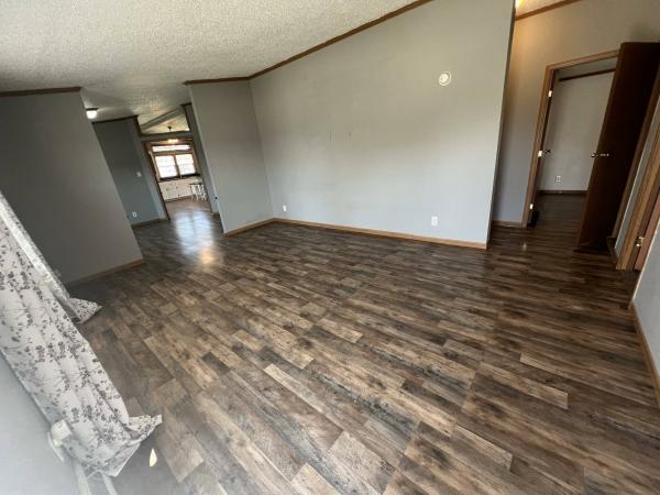 1997 Commodore n/a Mobile Home