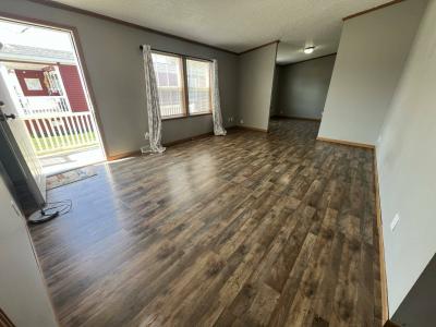 Photo 4 of 23 of home located at 1921 Aspen St Newport, MI 48166