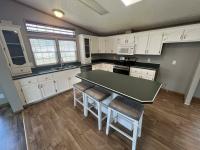 1997 Commodore Mobile Home