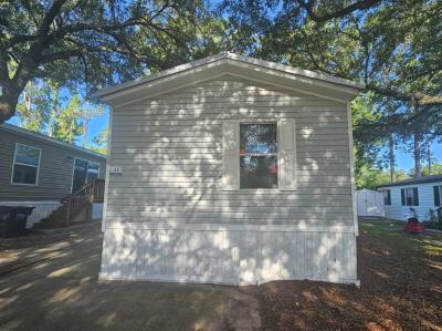 Photo 2 of 10 of home located at 5570 Connie Jean Road, #21 Jacksonville, FL 32222