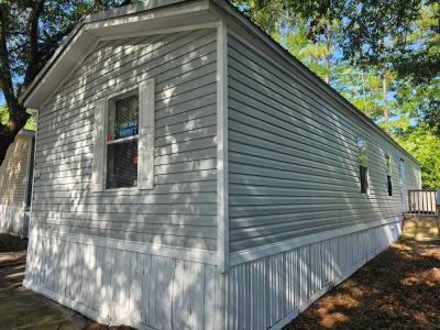 Photo 3 of 10 of home located at 5570 Connie Jean Road, #21 Jacksonville, FL 32222