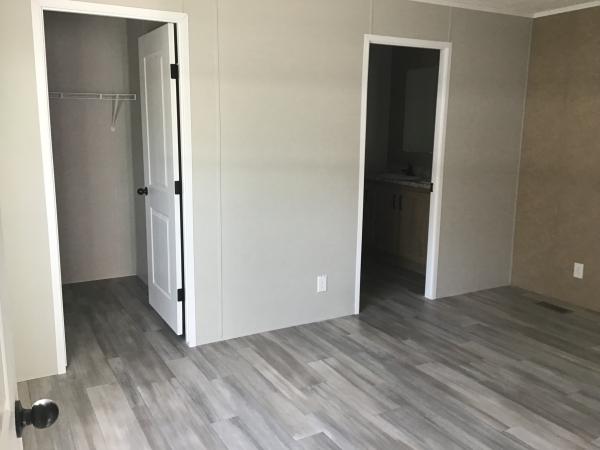 2026 Champion RAP1668H32087 Mobile Home