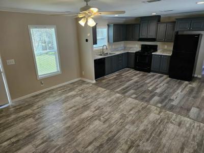 Photo 2 of 19 of home located at 6539 Townsend Rd, #141 Jacksonville, FL 32244