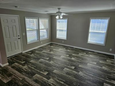 Photo 2 of 19 of home located at 6539 Townsend Rd, #153 Jacksonville, FL 32244