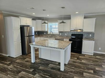 Photo 3 of 19 of home located at 6539 Townsend Rd, #153 Jacksonville, FL 32244