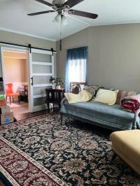 1990 Palm Ha HS Mobile Home