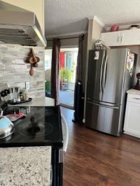 1990 Palm Ha HS Mobile Home