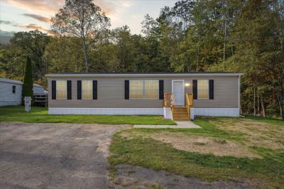 Mobile Home at 84 Valley Stream Mountain Top, PA 18707
