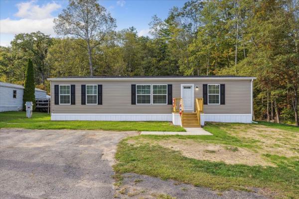 2025 Champion/Redman 84 NWD-A-25201  Home