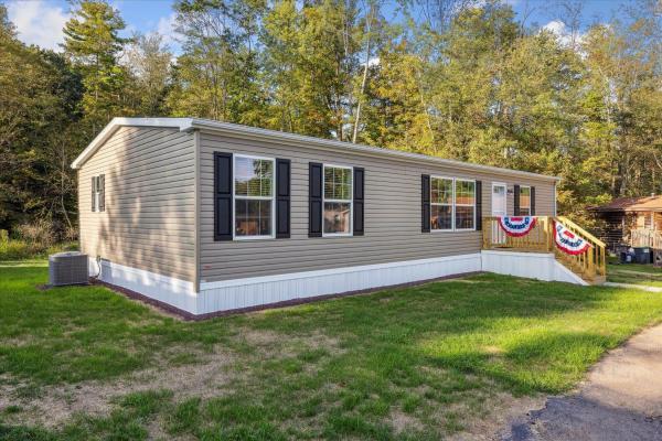 2025 Champion/Redman 84 NWD-A-25201  Home