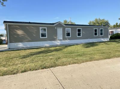 Mobile Home at 49 Leisure Lane Anderson, IN 46013