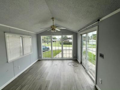 Photo 4 of 9 of home located at 137 N Anoka Ave Avon Park, FL 33825