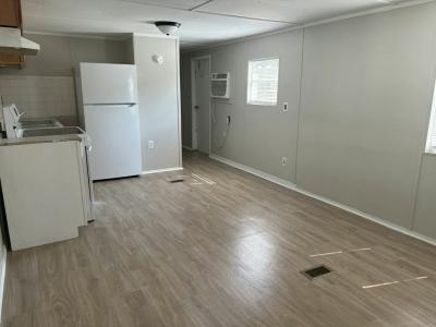 Photo 2 of 5 of home located at 10166 103rd Street, Lot #90 Jacksonville, FL 32210
