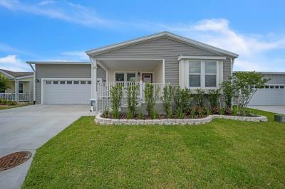 Mobile Home at 39008 Golf View Ave Dade City, FL 33525