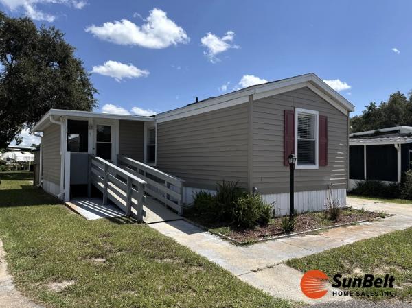 1997 REDM Mobile Home For Sale