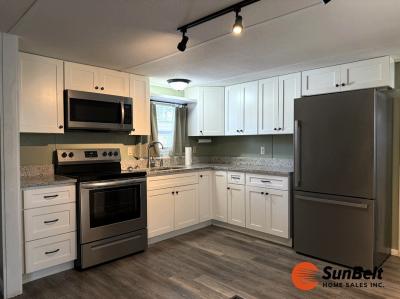 Photo 5 of 22 of home located at 7 Valencia Court Deland, FL 32724