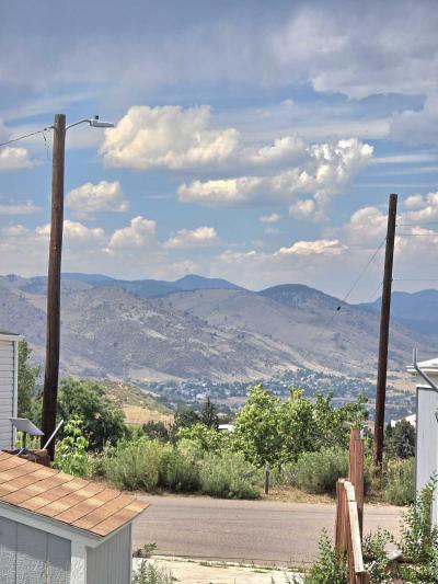 Photo 4 of 15 of home located at 1445 D St Golden, CO 80401