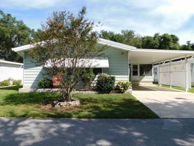 Mobile Home at 38118 Overbrook Blvd Zephyrhills, FL 33541
