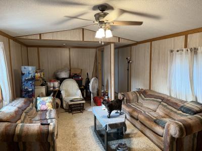 Photo 4 of 5 of home located at 1215 Lombardy Dr Ham Lake, MN 55304