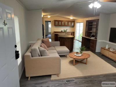 Photo 2 of 9 of home located at 1400 Cleveland Rd #14 Colona, IL 61241