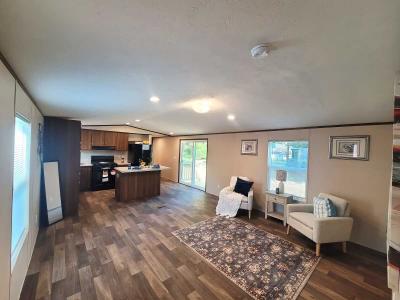 Mobile Home at 71 Deerwood Park Centralia, IL 62801