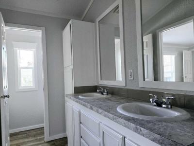 Photo 5 of 8 of home located at 732 Doe Ln SE Albuquerque, NM 87123