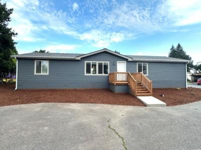 Photo 4 of 14 of home located at 9874 Golf Club Rd #46 Stayton, OR 97383