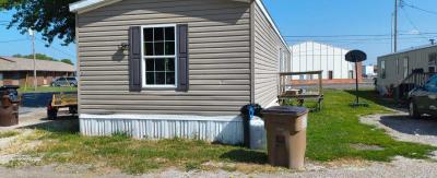 Mobile Home at Lot 31 - 500 Reid St Carlinville, IL 62626
