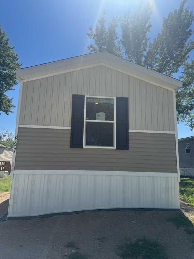 Photo 4 of 14 of home located at 8701 NE 107th Pl#82 Kansas, MO 64157