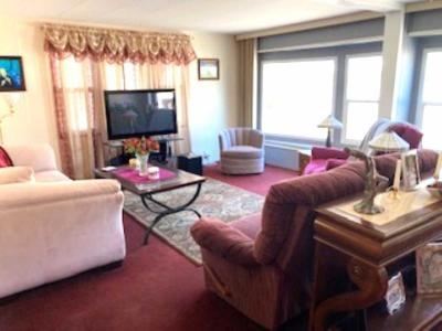 Photo 3 of 18 of home located at 6781 Evergreen Avenue Sebastopol, CA 95472