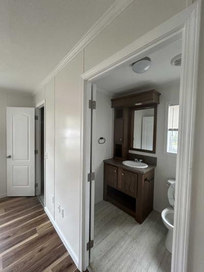 Photo 4 of 16 of home located at 148 Old Revina Rd Selkirk, NY 12158
