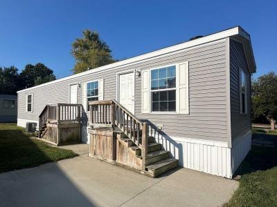 Mobile Home at 141 Shady Brook Heights Greenwood, IN 46142