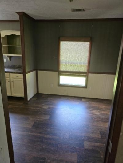 Photo 5 of 25 of home located at 48412 Morris Rd Hammond, LA 70401