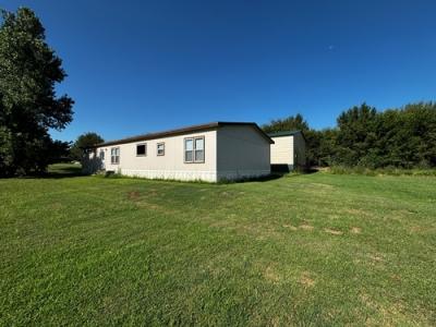 Photo 2 of 11 of home located at 16342 W Wilshire Blvd Yukon, OK 73099