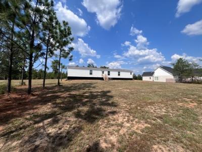 Photo 2 of 23 of home located at 15231 Watermelon Road Tuscaloosa, AL 35406