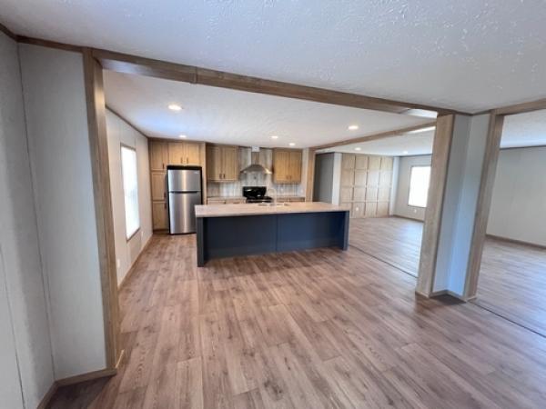 2022 EPIC ADVENTURE - EVEREST Mobile Home For Sale