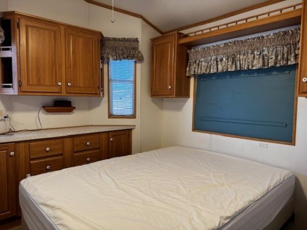 1999 Cavco Manufactured Home