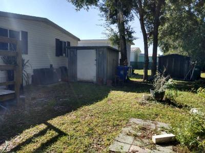 Photo 4 of 29 of home located at 813 Huron Syt #10-V Wildwood, FL 34785
